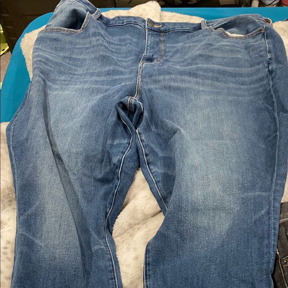 American eagle dream jean